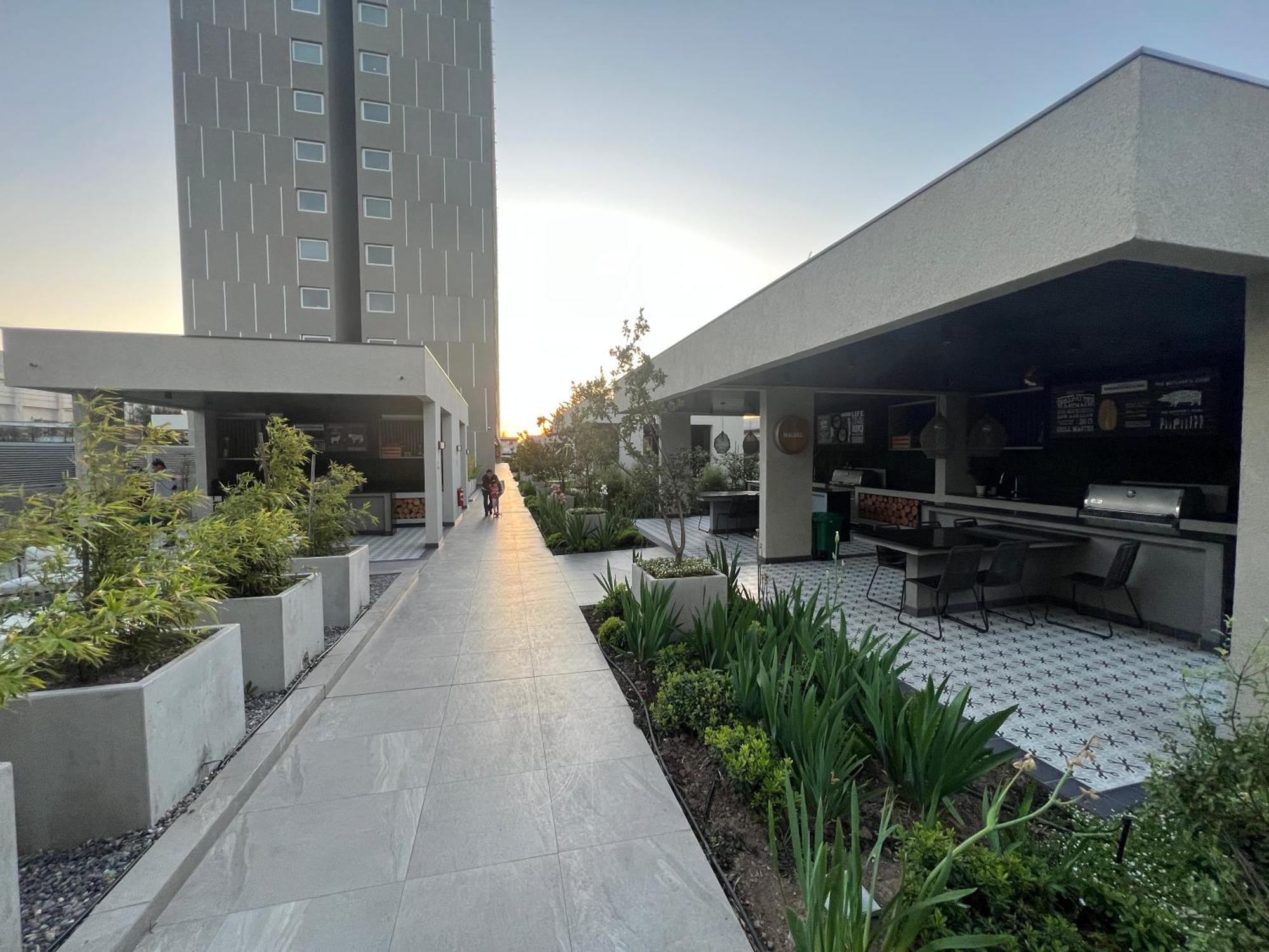 Hermosos Dptos Cercanos A Metro Y Centros Comerciales Santiago del Cile Esterno foto