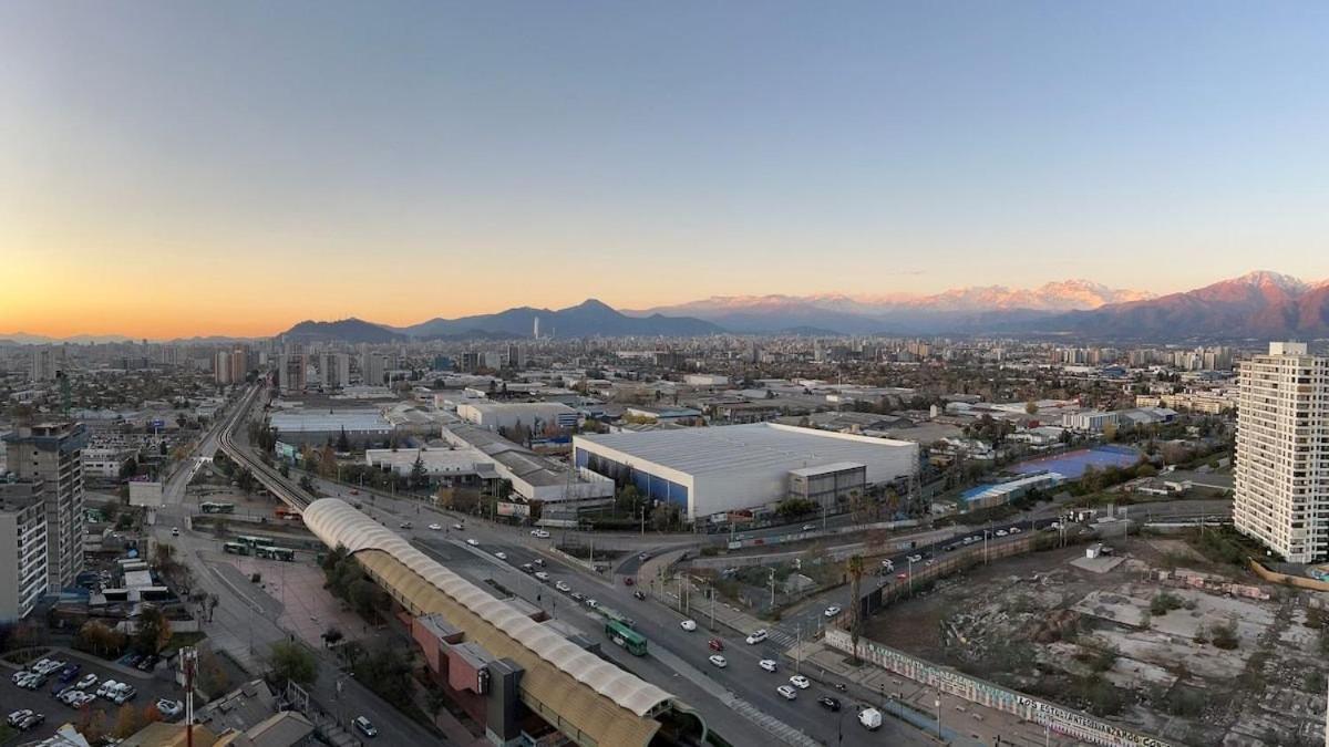 Hermosos Dptos Cercanos A Metro Y Centros Comerciales Santiago del Cile Esterno foto